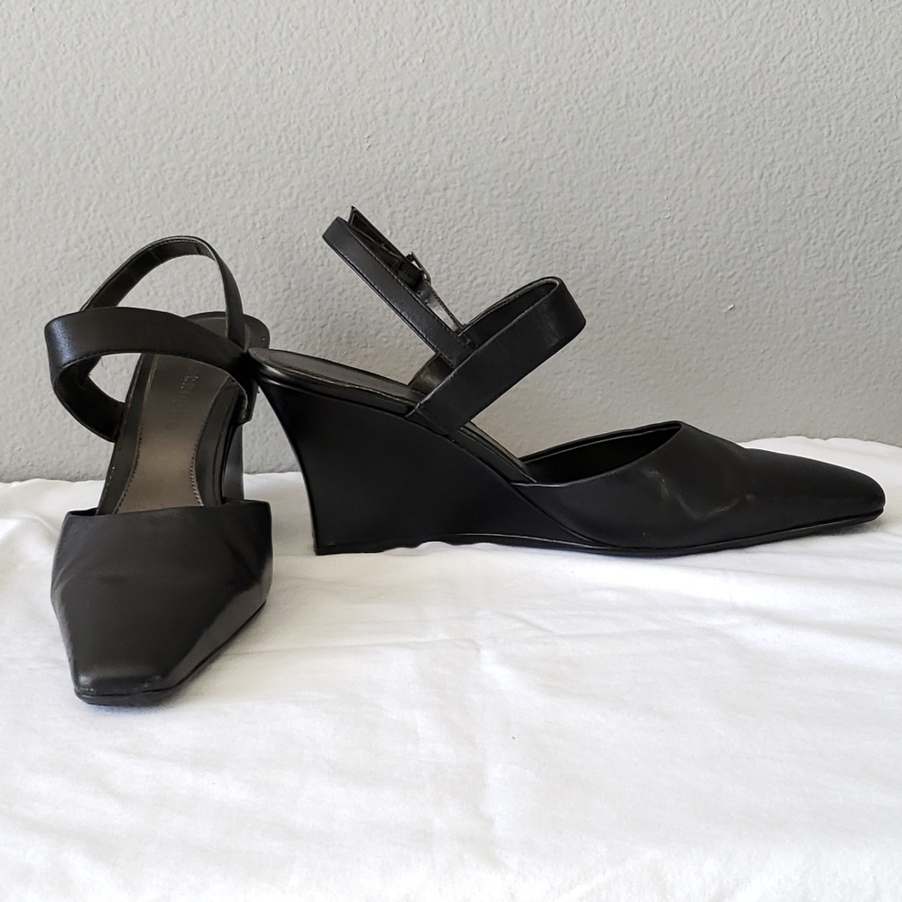 Apostrophe Leather Shoes